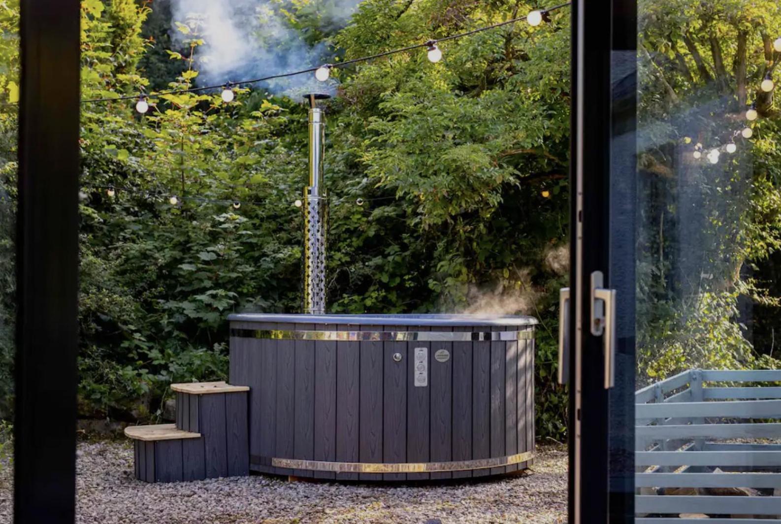 The Woods At Whitepark Bay Villa Ballintoy Exterior photo